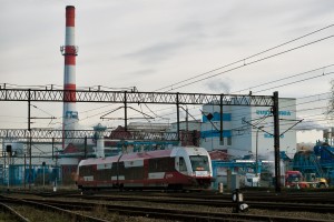 SA133-023 jako pociąg Arrivy RP relacji Bydgoszcz Główna- Piła Główna wjeżdża na stację Nakło nad Notecią